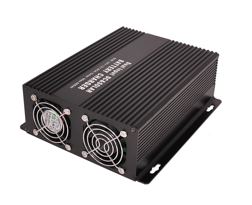 Kontroler ładowania akumulatora 24 V DC Wyświetlacz LCD MPPT do akumulatora pojazdu