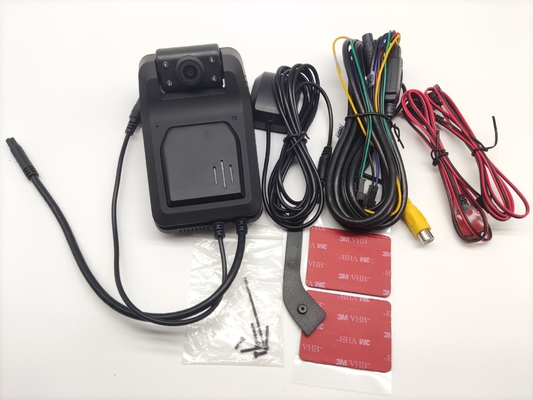 2,7-calowy ekran LCD 4G Dash Camera Obsługa do 128 GB karty pamięci Dashboard