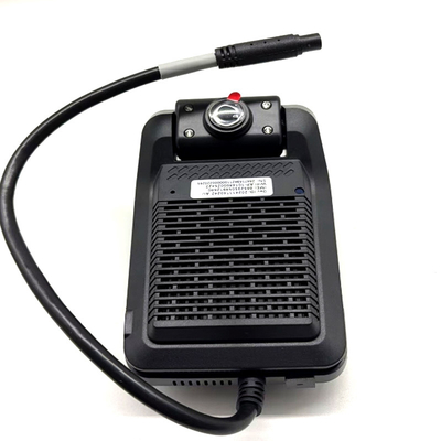 Inteligentny system DMS i ADAS AI Dashcam z wbudowanym widokiem z przodu 4G/WiFi/GPS