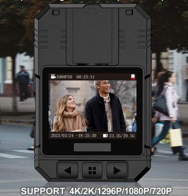 Wysokiej rozdzielczości 4K Full HD Przenośne kamery Bodycam Mini z 2-calowym wyświetlaczem i 2500 mAh baterii