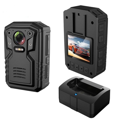 1080P HD Personal Body Camera 2,0-calowy wyświetlacz LCD Wbudowany akumulator 32 GB / 5000 Mah